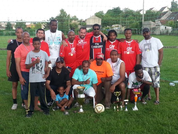 17297812_La section foot reprend vie.